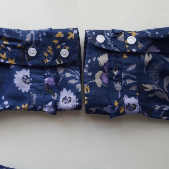 GAP Cotton Blouse with Ruffles - Picture 5 of 7